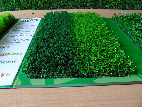 CARA PEMBUATAN RUMPUT SINTETIS